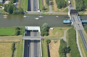 Prinses Margriettunnel Rijkswaterstaat A7 tunnel schade